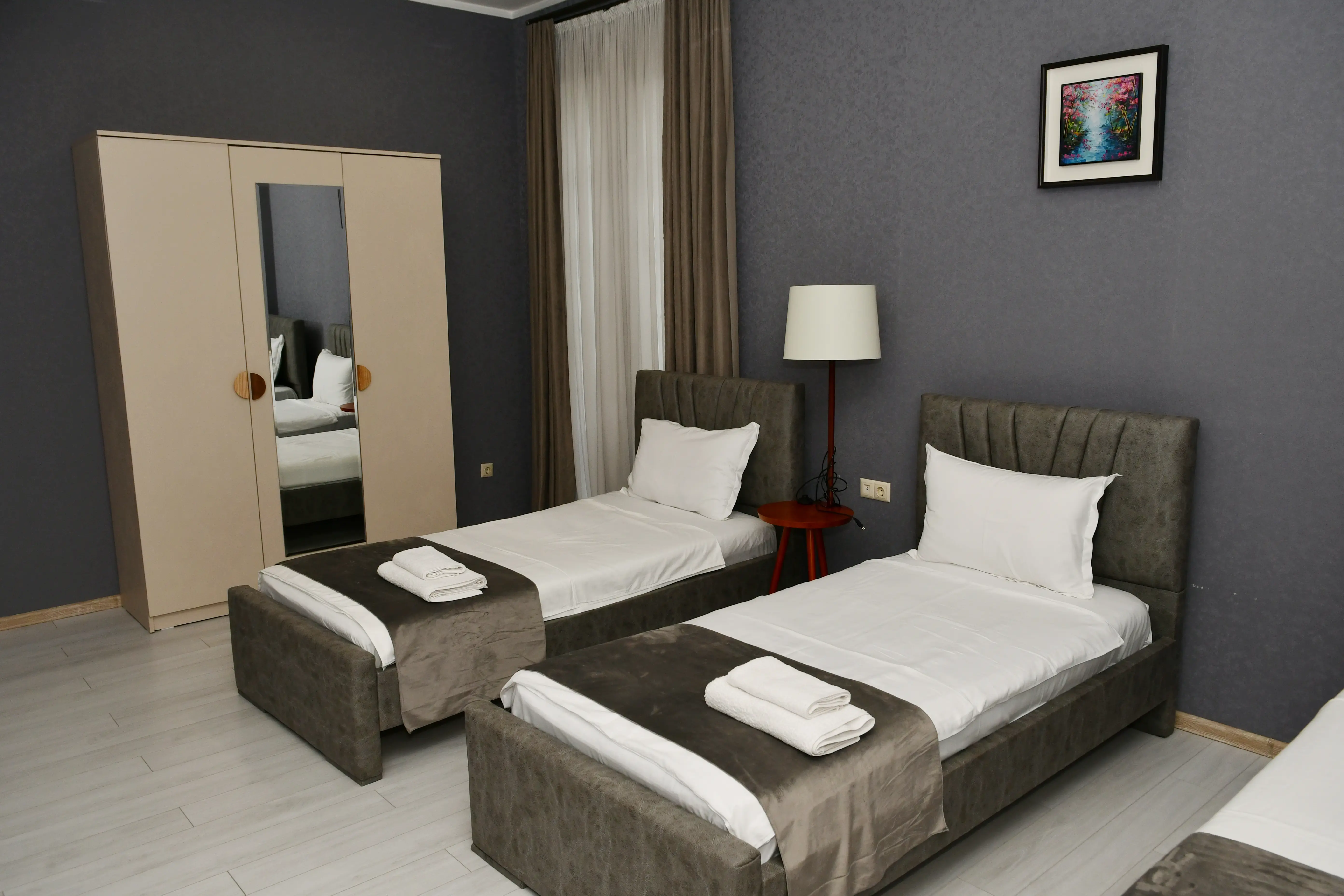 Astoria Gallery Banner